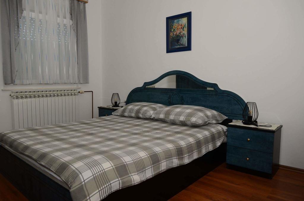 Apartment Split